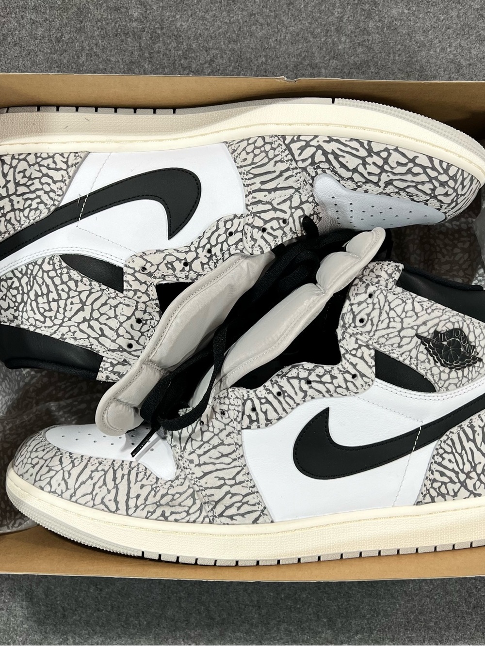 Air Jordan 1 Retro OG High White Cement Elephant Men’s Size 16 w/ OG Box